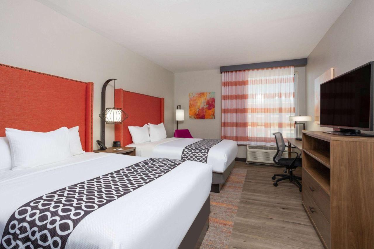 La Quinta Inn & Suites By Wyndham Pflugerville Luaran gambar