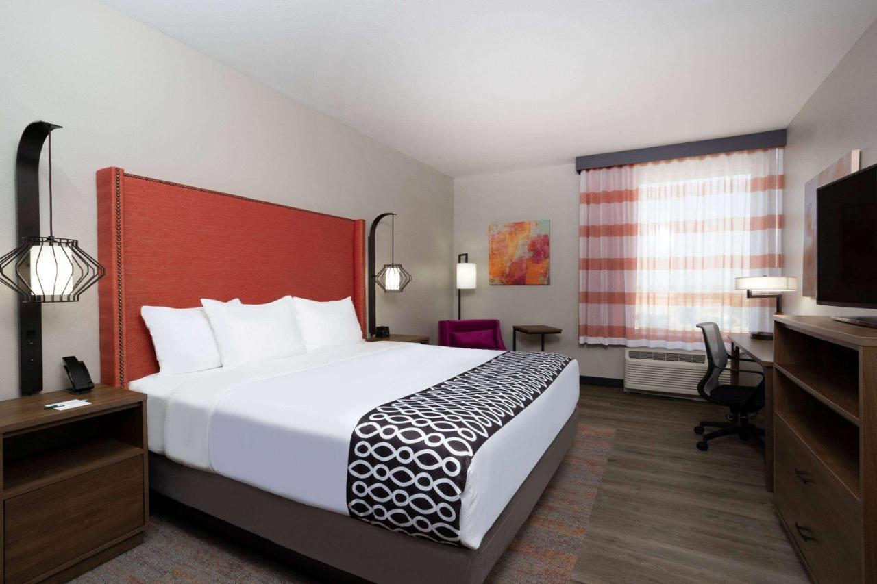 La Quinta Inn & Suites By Wyndham Pflugerville Luaran gambar